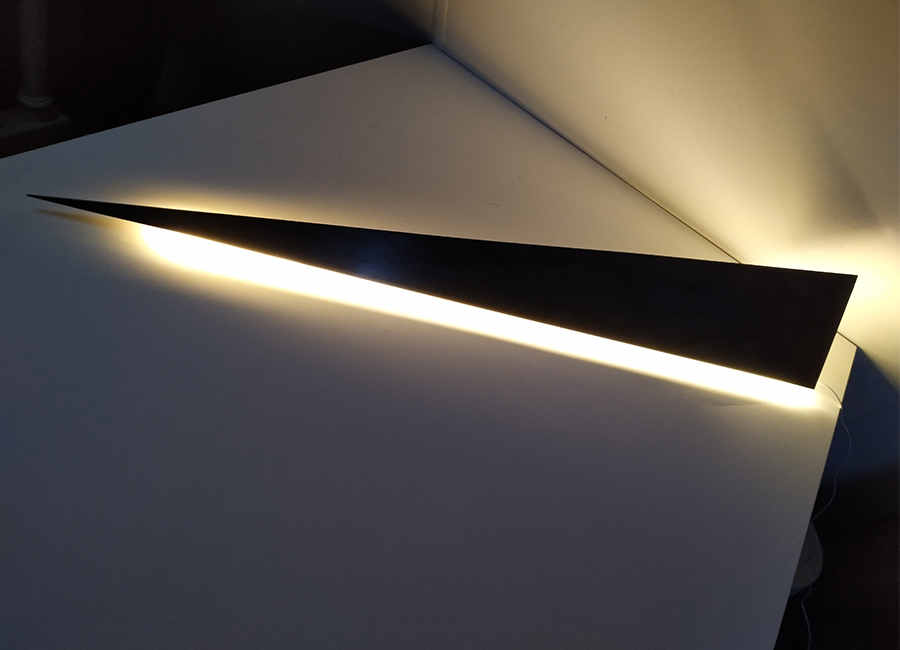 Lampen van staal