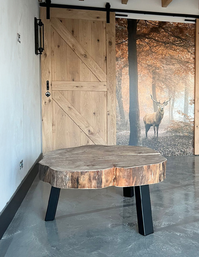 Stalen meubels stalen tafel